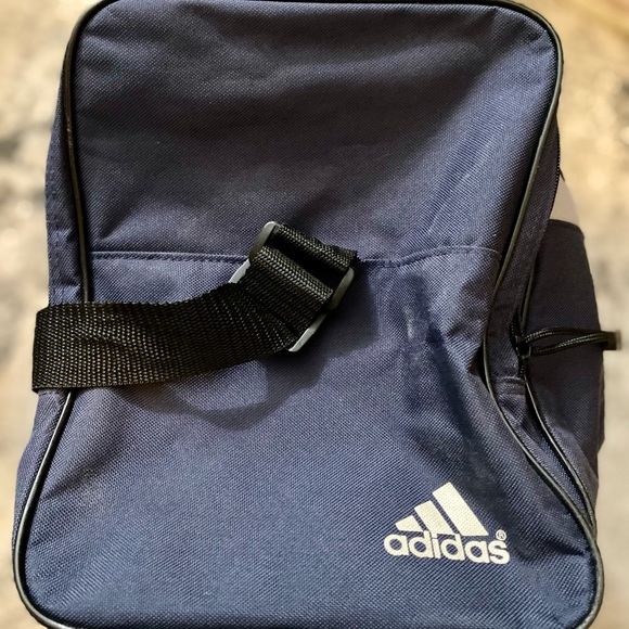 SOLD - Adidas gym bag - Picture 3 of 4